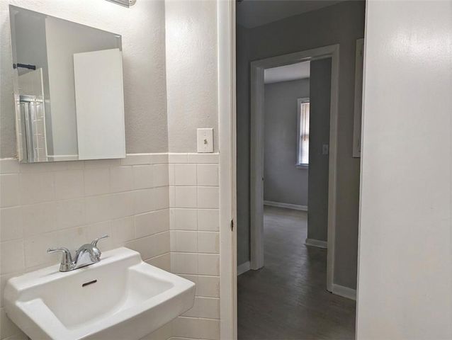 137 S FULLER Street, Independence, MO 64050