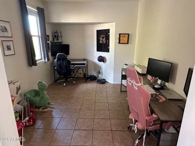 24725 W DOVE Trail, Buckeye, AZ 85326