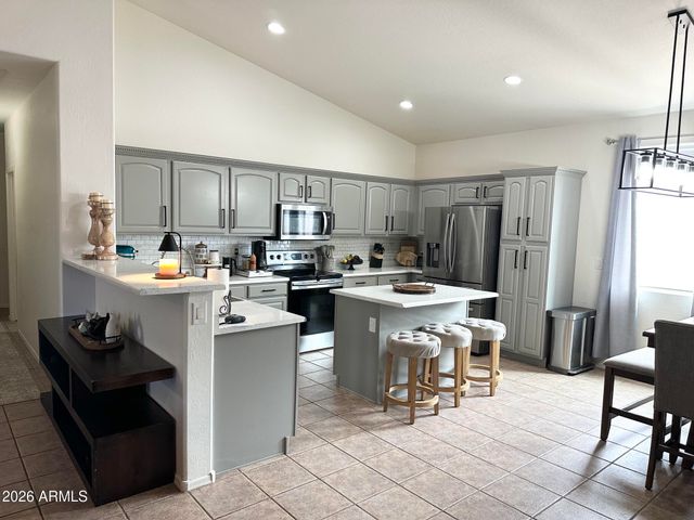 24725 W DOVE Trail, Buckeye, AZ 85326