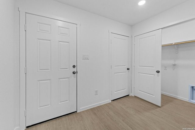 13051 Lake Fryer, San Antonio, TX 78152