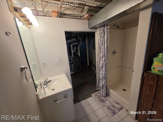 25595 Wiseman Street, Roseville, MI 48066