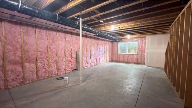 2208 Tranquil Court NW, Cedar Rapids, IA 52405