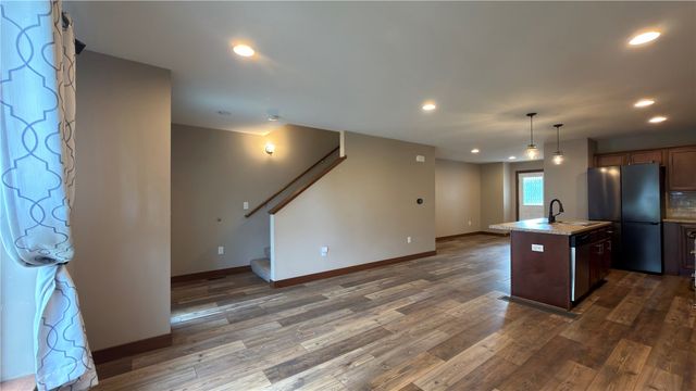 2208 Tranquil Court NW, Cedar Rapids, IA 52405