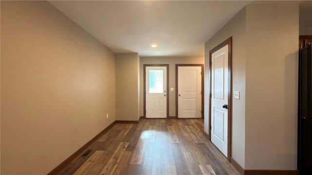 2208 Tranquil Court NW, Cedar Rapids, IA 52405