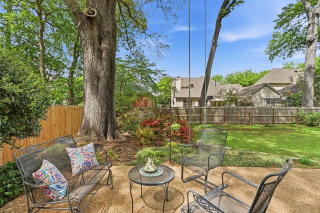 7160 BLUE GRASS LN, Germantown, TN 38138