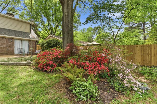 7160 BLUE GRASS LN, Germantown, TN 38138