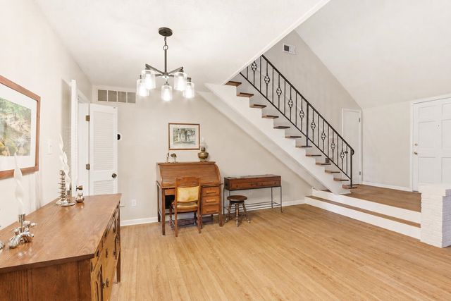 7160 BLUE GRASS LN, Germantown, TN 38138