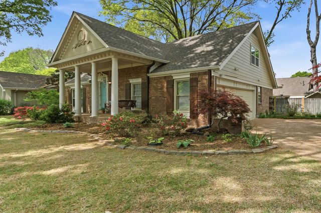 7160 BLUE GRASS LN, Germantown, TN 38138