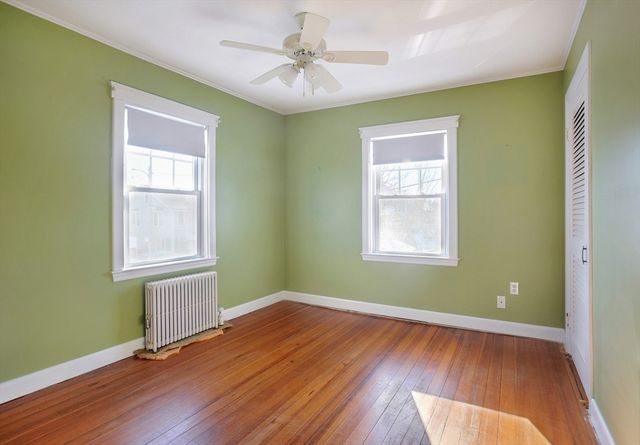 18 Valley Beach Ave, Hull, MA 02045