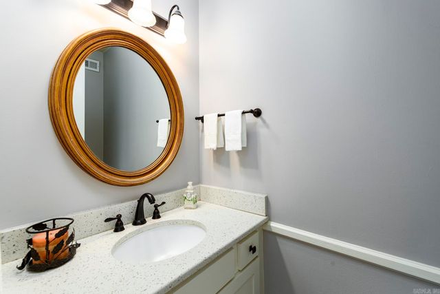 110 Cambridge Place, Little Rock, AR 72227