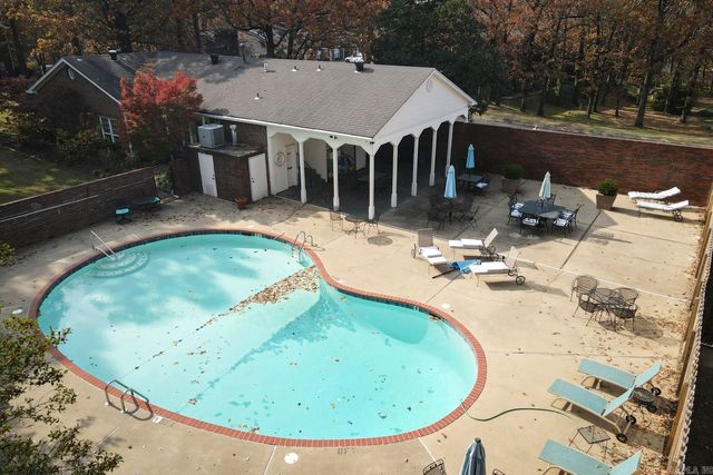 110 Cambridge Place, Little Rock, AR 72227