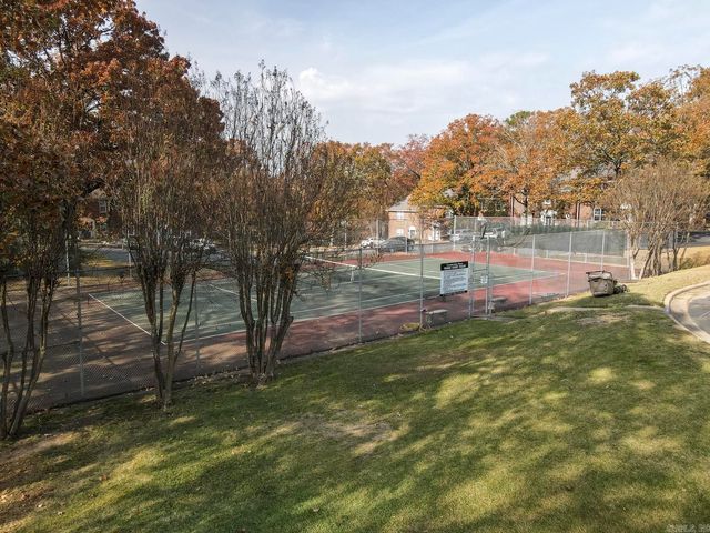 110 Cambridge Place, Little Rock, AR 72227