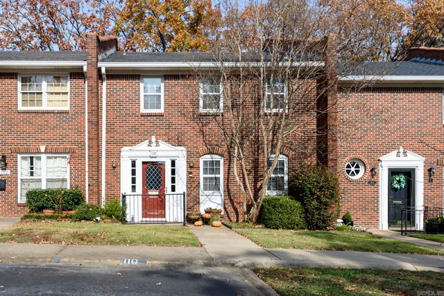 110 Cambridge Place, Little Rock, AR 72227