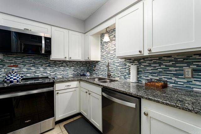 110 Cambridge Place, Little Rock, AR 72227