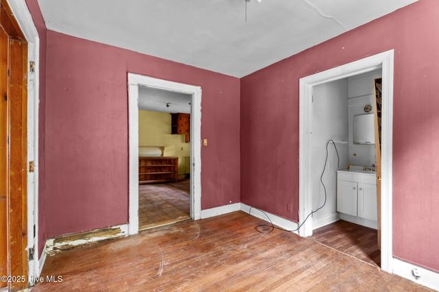 908 Vance Street E, Wilson, NC 27893