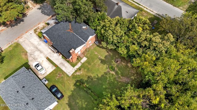 908 Vance Street E, Wilson, NC 27893