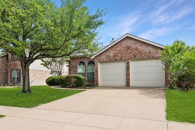 431 Sugarberry Lane, Fate, TX 75087