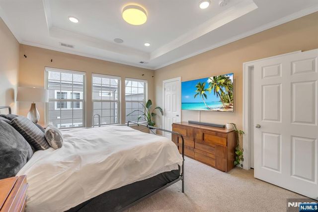 7 Ambrosia Court 107, Livingston, NJ 07039