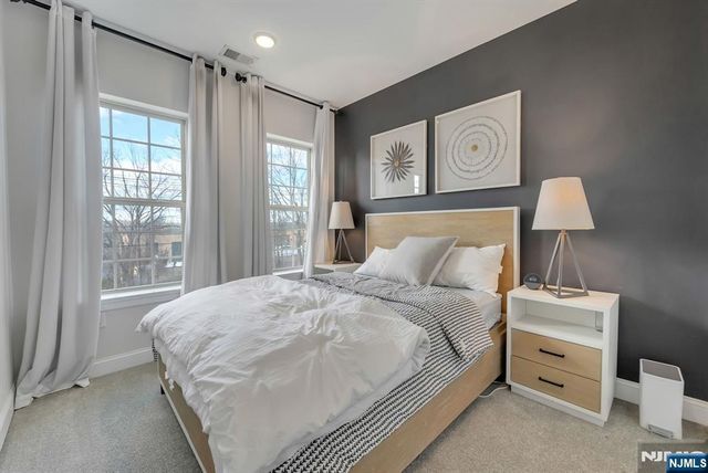 7 Ambrosia Court 107, Livingston, NJ 07039