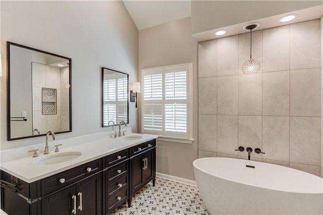 7274 Grand Reunion Drive, Hoschton, GA 30548