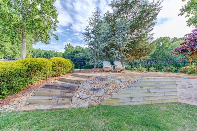 7274 Grand Reunion Drive, Hoschton, GA 30548