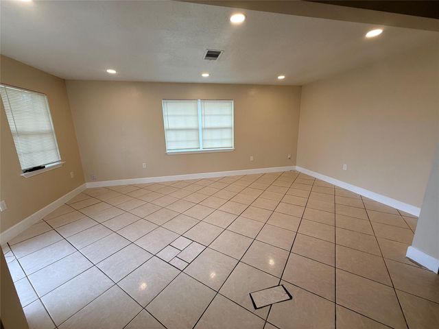 2330 Hillshire Drive, Deer Park, TX 77536