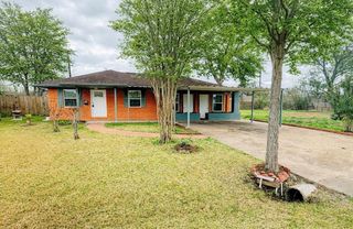2330 Hillshire Drive, Deer Park, TX 77536