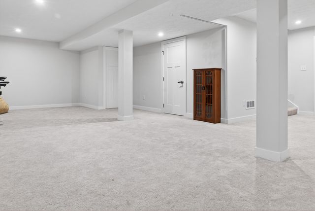 3192 White Ash Drive 3192 White Ash Drive, Tipp City, OH 45371