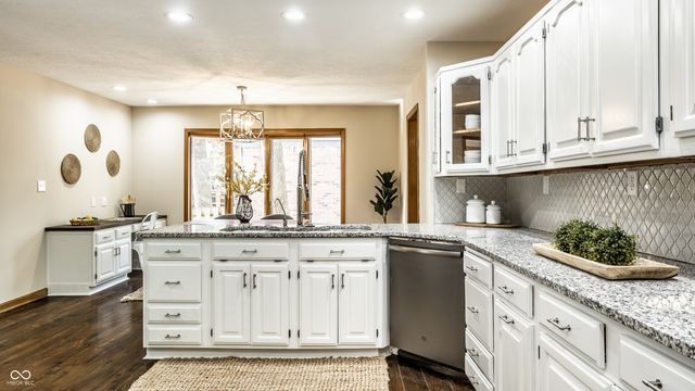 7321 Cherryhill Drive, Indianapolis, IN 46254