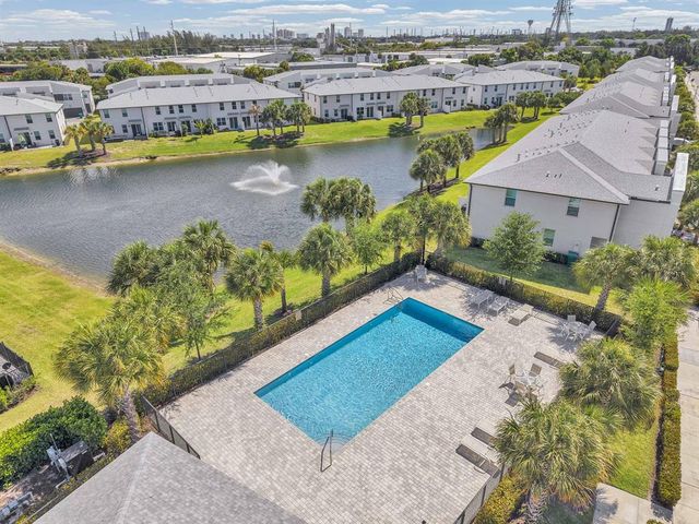 5659 Enclave Drive, Mangonia Park, FL 33407
