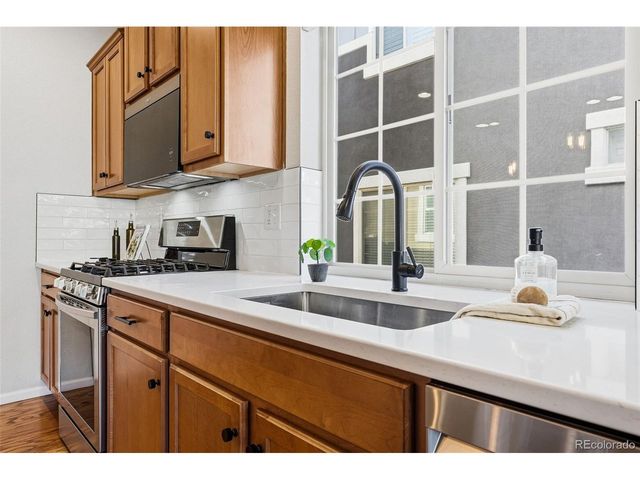 212 Indian Peaks Dr, Erie, CO 80516