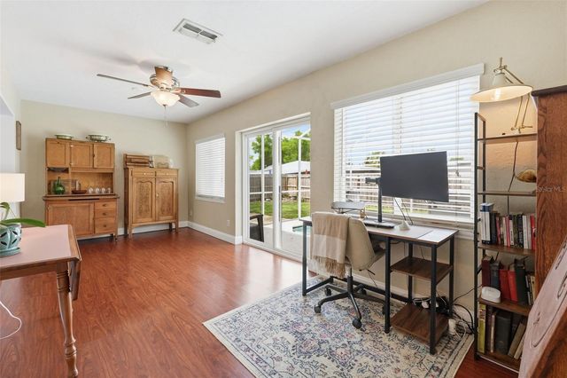 5665 34TH AVENUE N, St Petersburg, FL 33710