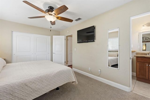 5665 34TH AVENUE N, St Petersburg, FL 33710