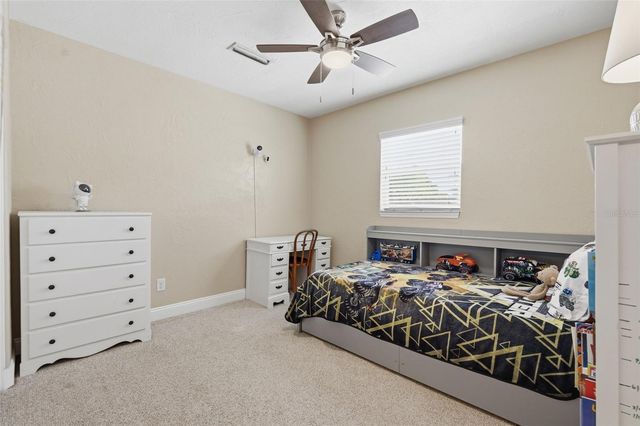 5665 34TH AVENUE N, St Petersburg, FL 33710