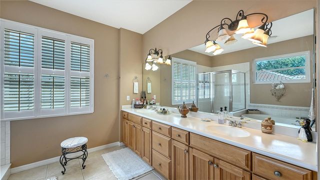 907 EAGLE ISLE COURT, Osprey, FL 34229