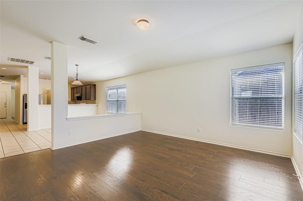 11612 Larch Valley DR, Austin, TX 78754