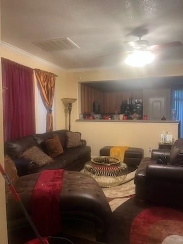 7930 Montague Manor Lane, Houston, TX 77072