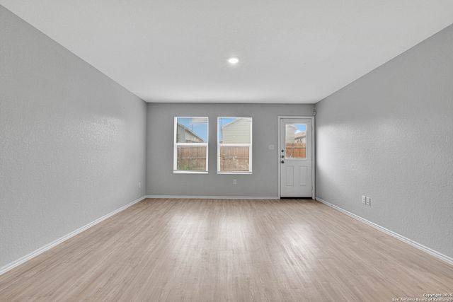 426 DE Herrera, San Antonio, TX 78220