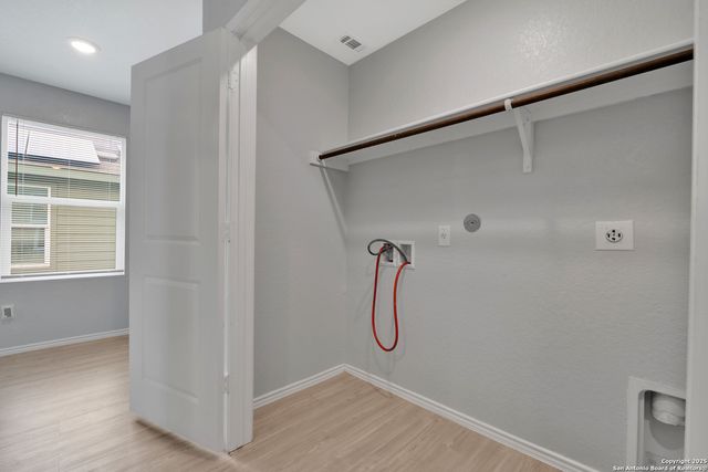 426 DE Herrera, San Antonio, TX 78220