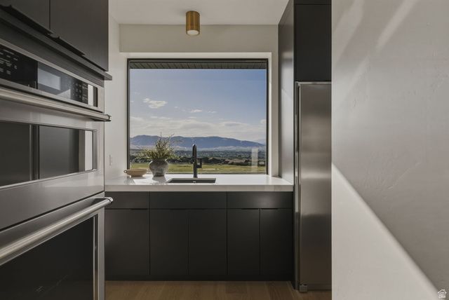 863 N EMERY LN, Elk Ridge, UT 84651