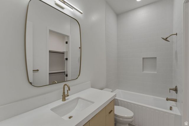 863 N EMERY LN, Elk Ridge, UT 84651