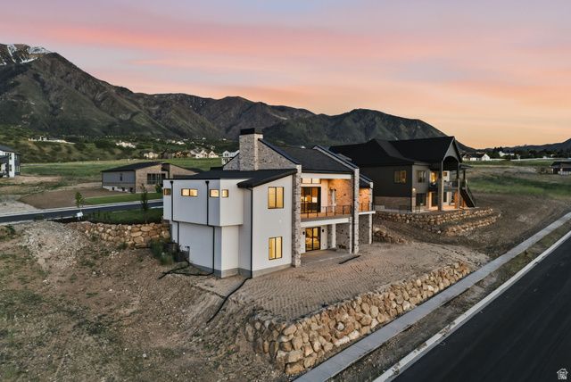 863 N EMERY LN, Elk Ridge, UT 84651
