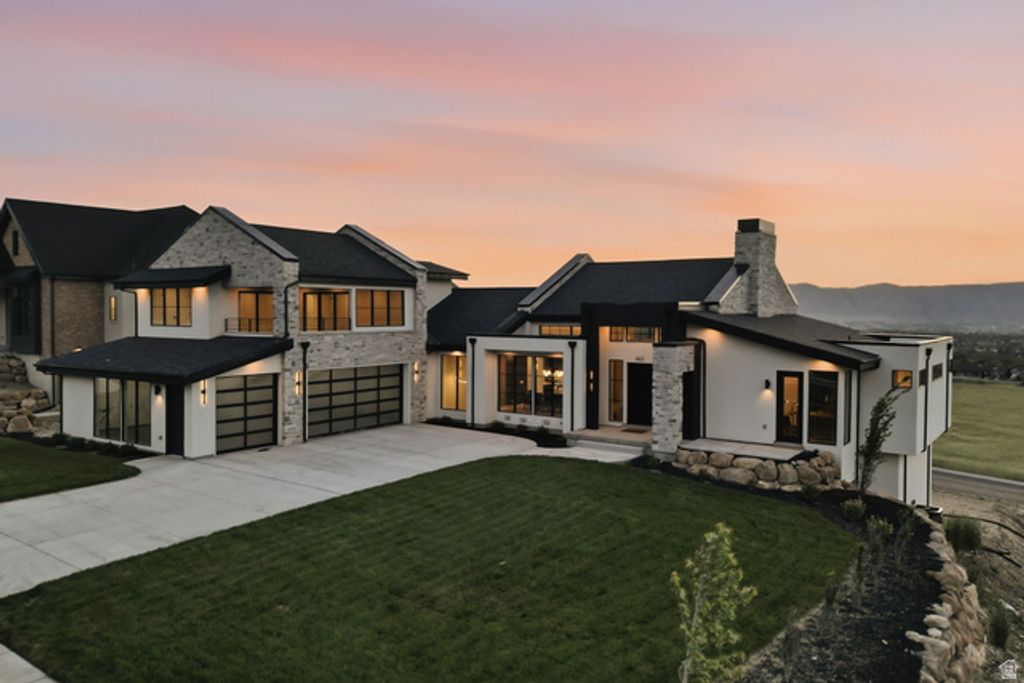 863 N EMERY LN, Elk Ridge, UT 84651