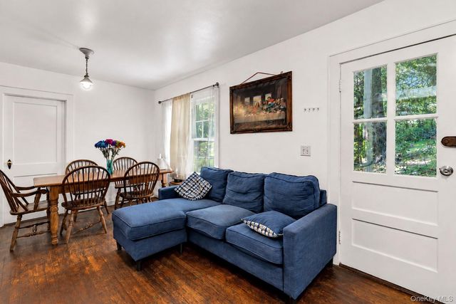 1101 Flanders Road, Flanders, NY 11901