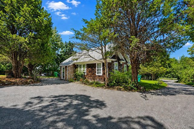 1101 Flanders Road, Flanders, NY 11901