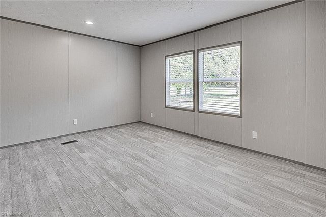 1848 Brittany Trail, Pleasant Garden, NC 27313