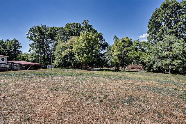 1848 Brittany Trail, Pleasant Garden, NC 27313