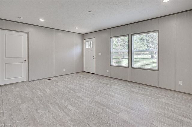 1848 Brittany Trail, Pleasant Garden, NC 27313