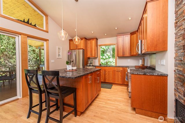 43 Mowitch Trail, Port Angeles, WA 98363
