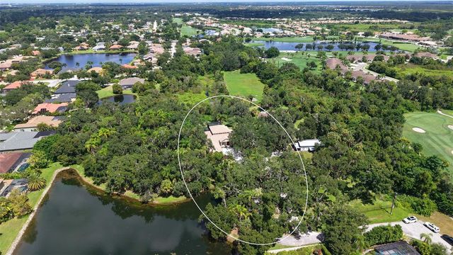 8424 COASH ROAD, Sarasota, FL 34241